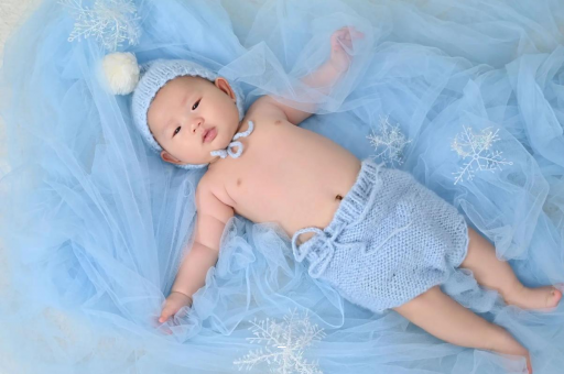 衡水宝宝间歇性斜视